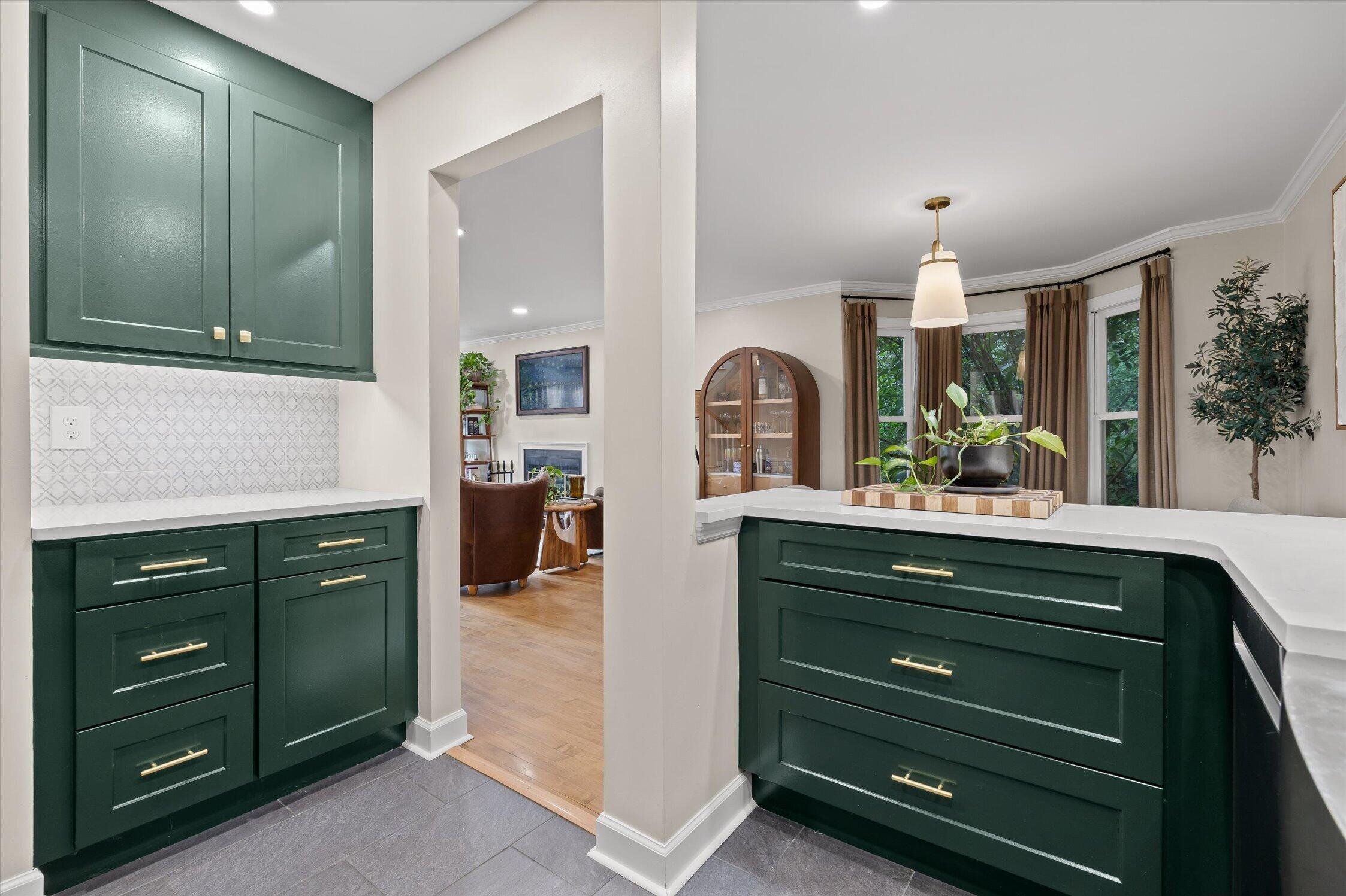 531 Winterview Lane