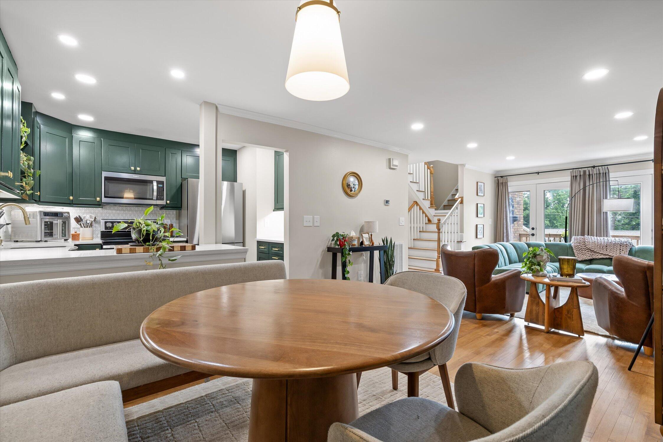 531 Winterview Lane