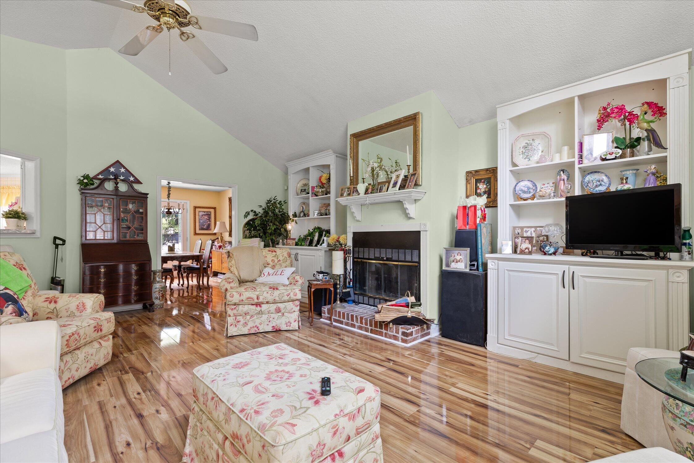723 Pine Brow Trail