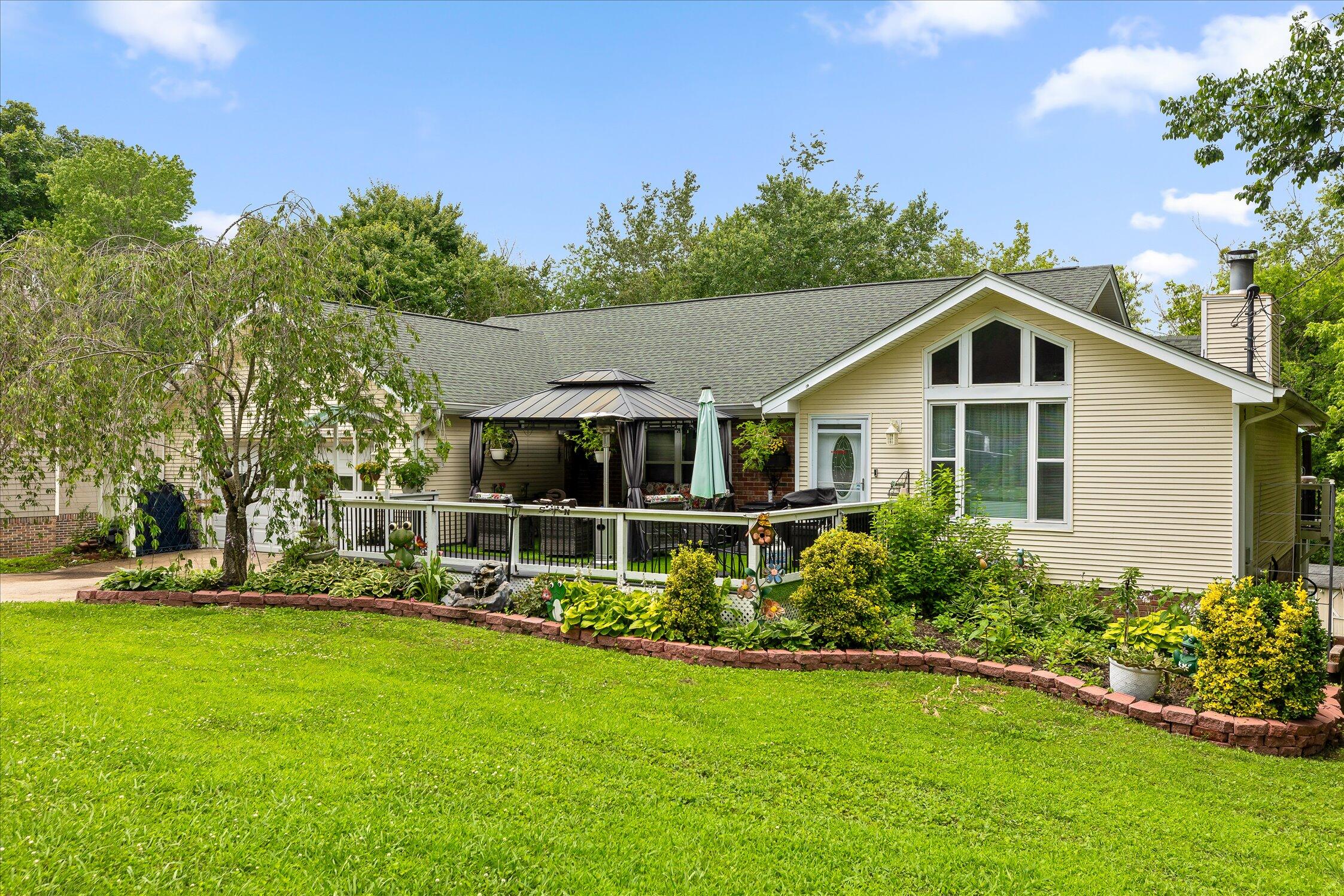 723 Pine Brow Trail