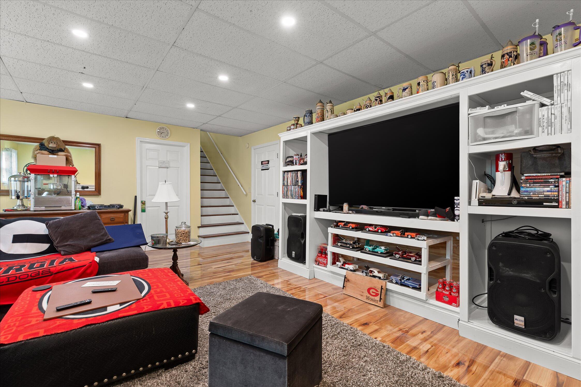 723 Pine Brow Trail