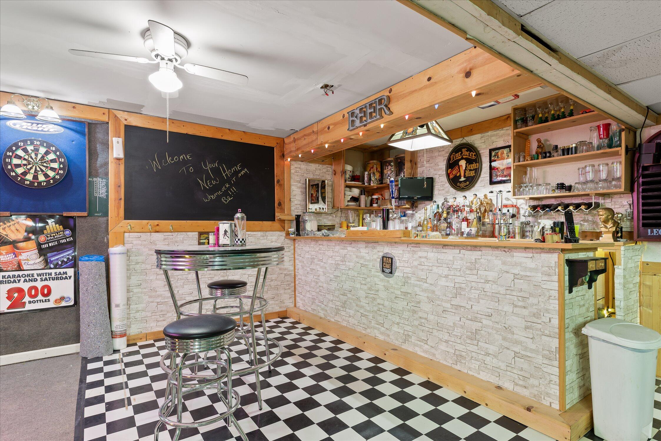 723 Pine Brow Trail