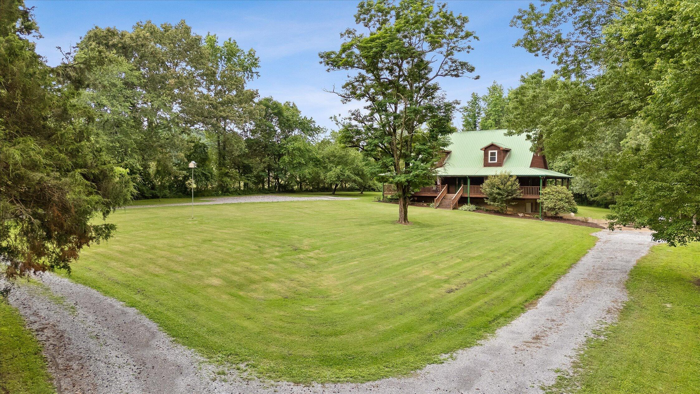 927 Casey Road