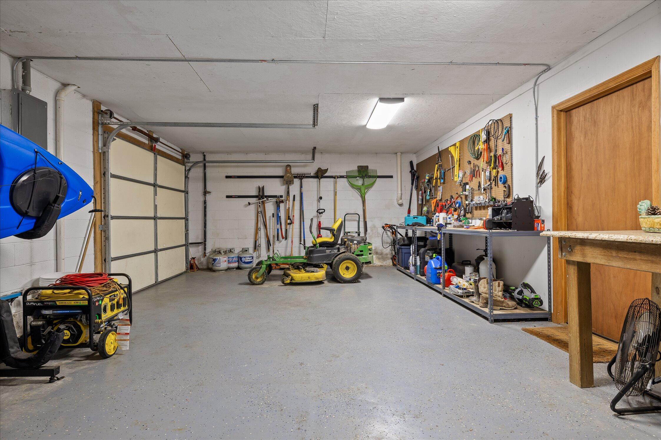 927 Casey Road