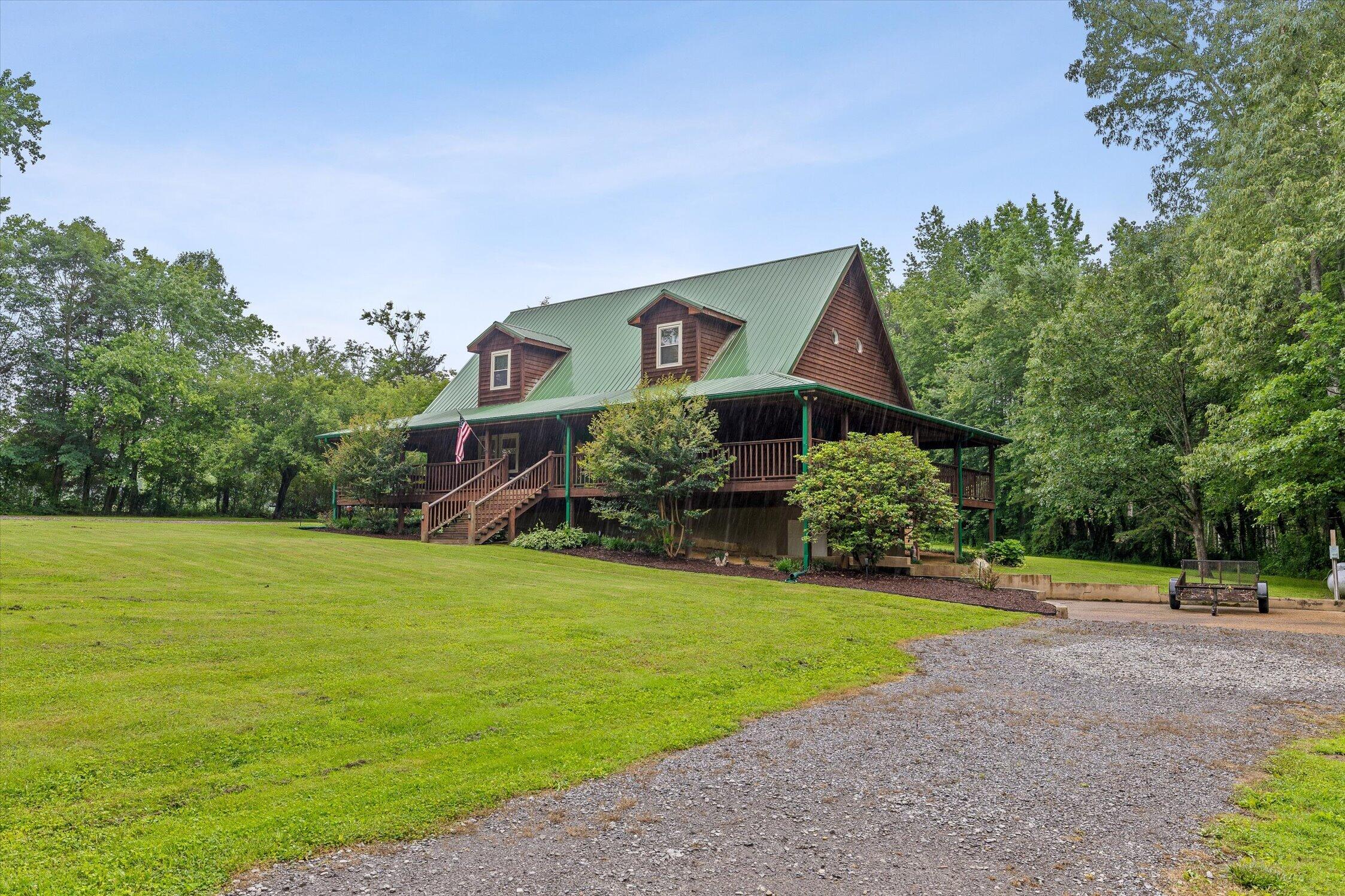 927 Casey Road