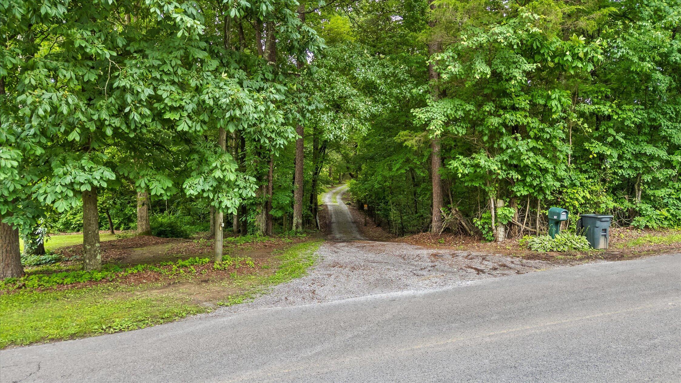 927 Casey Road