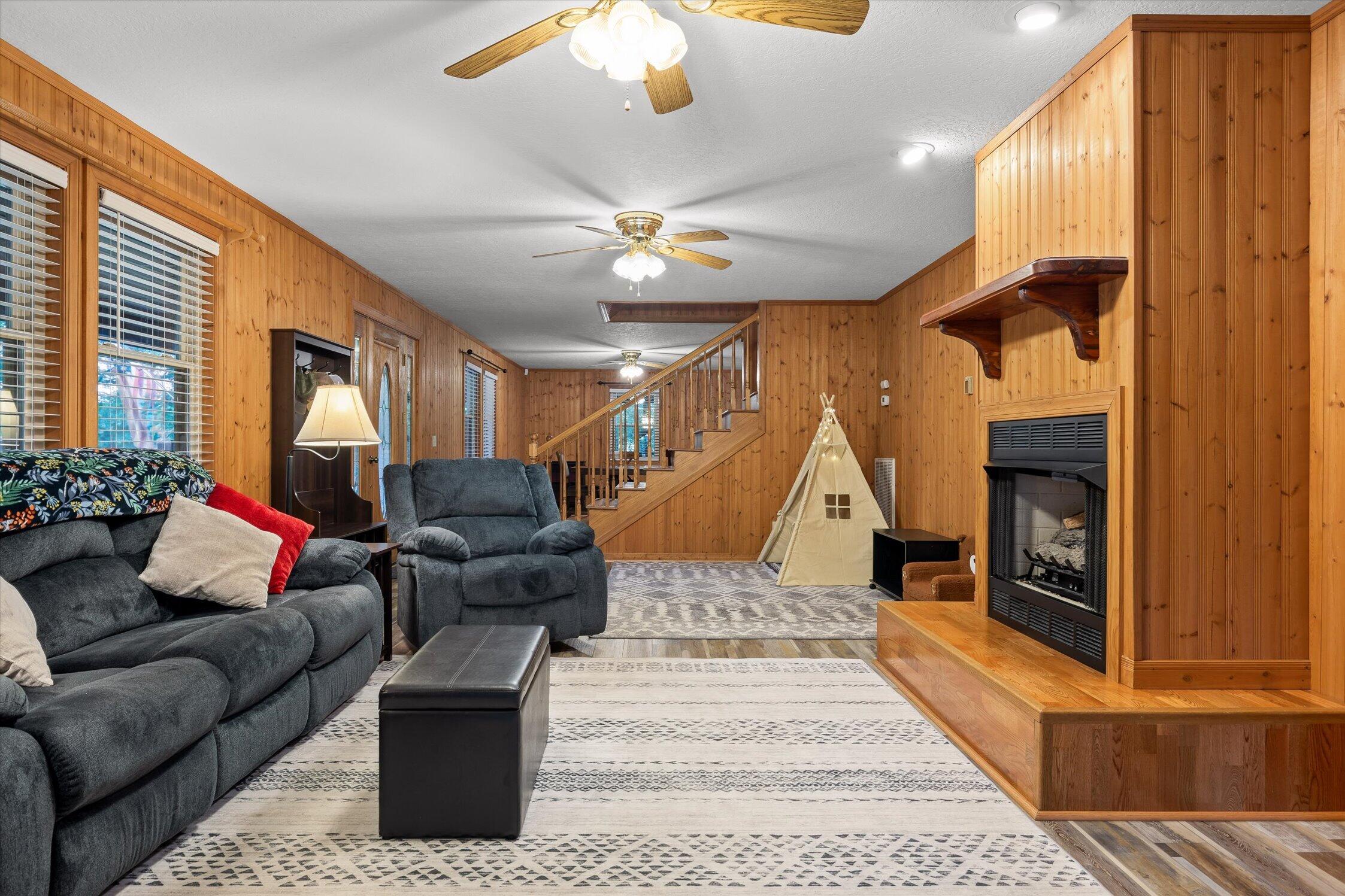 927 Casey Road