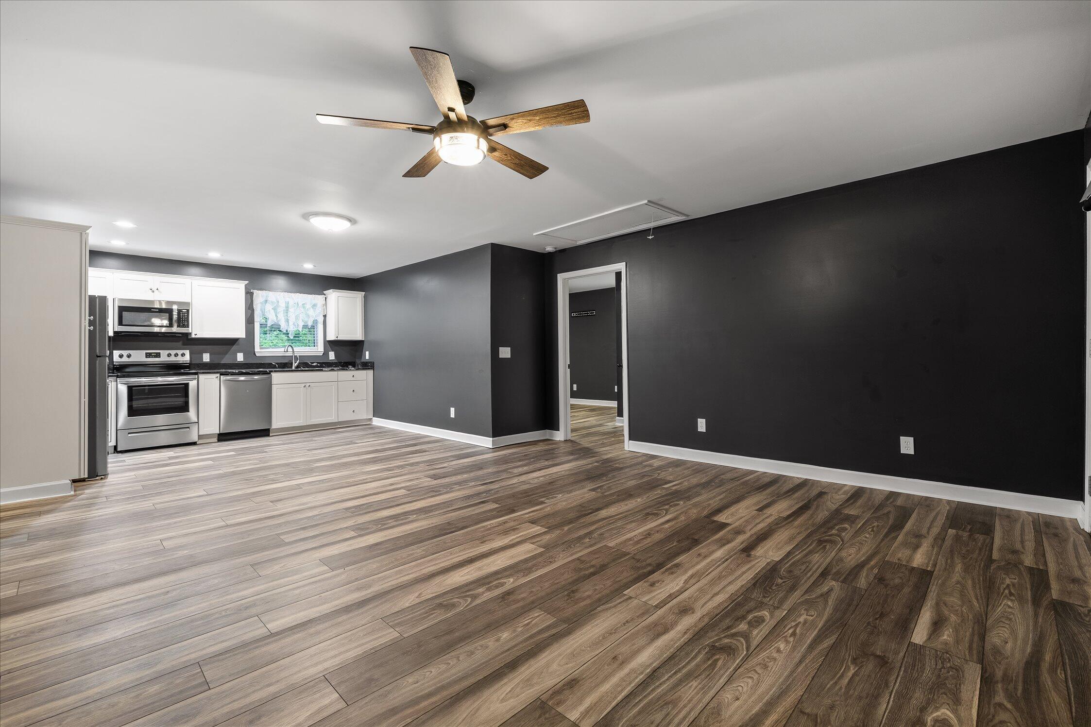 927 Casey Road