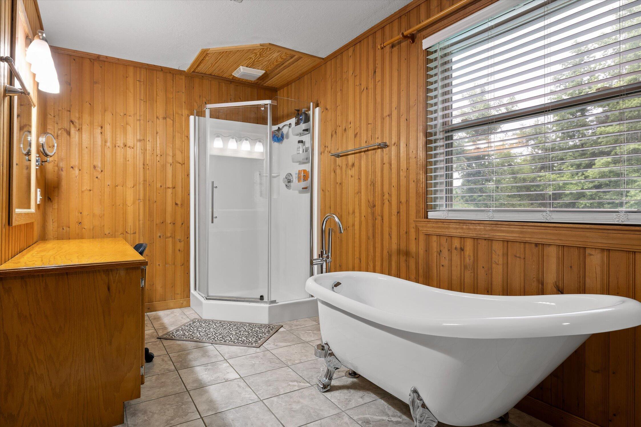 927 Casey Road