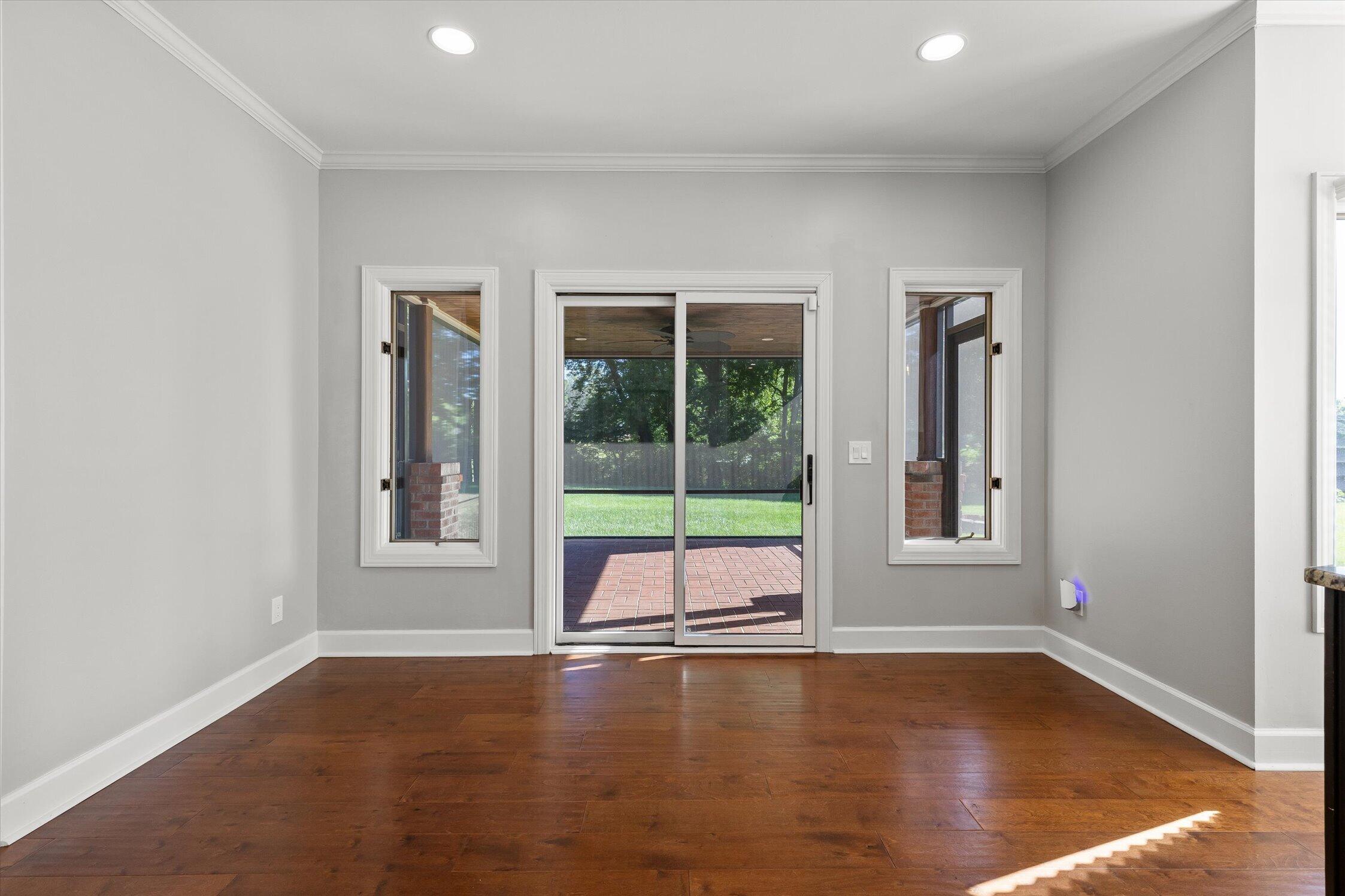 7729 Diamondhead Drive