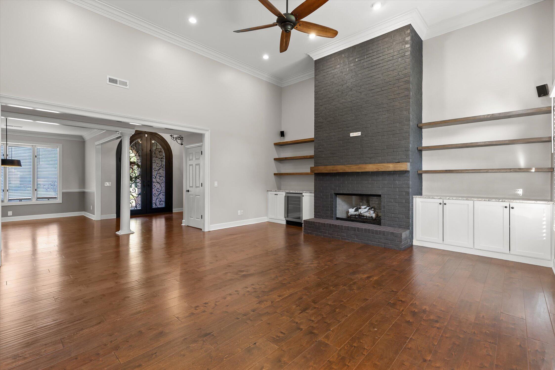 7729 Diamondhead Drive