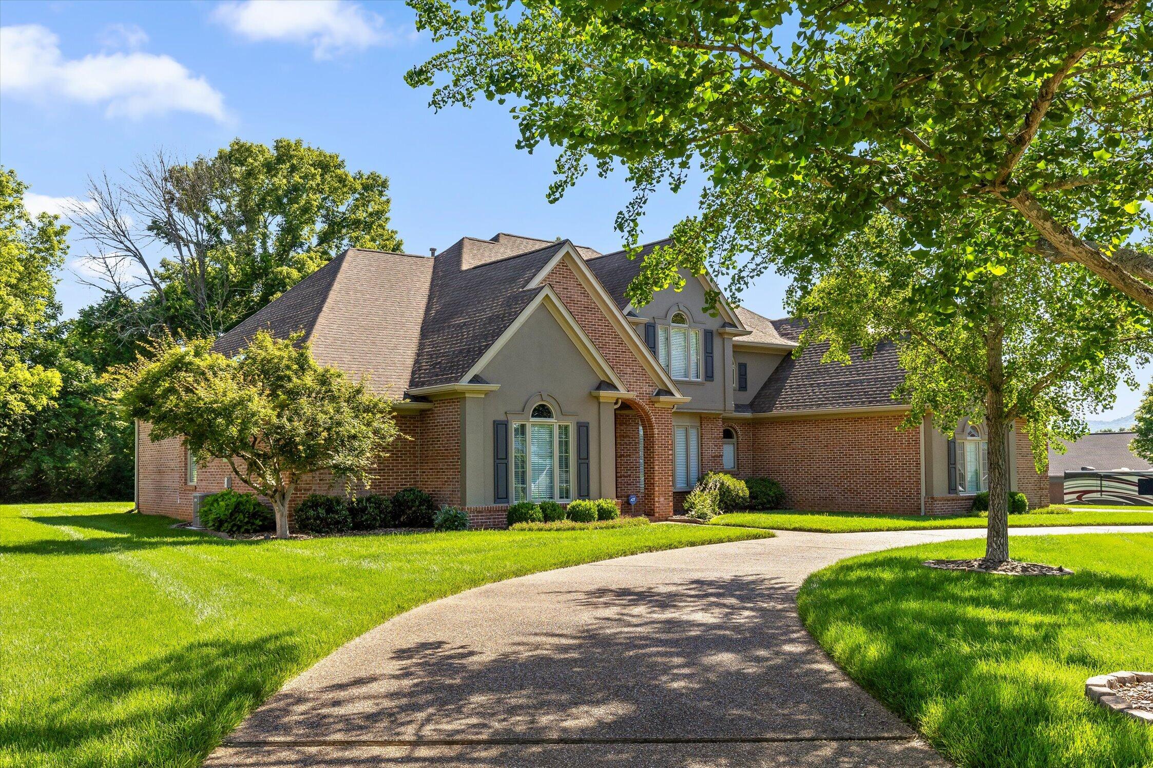 7729 Diamondhead Drive