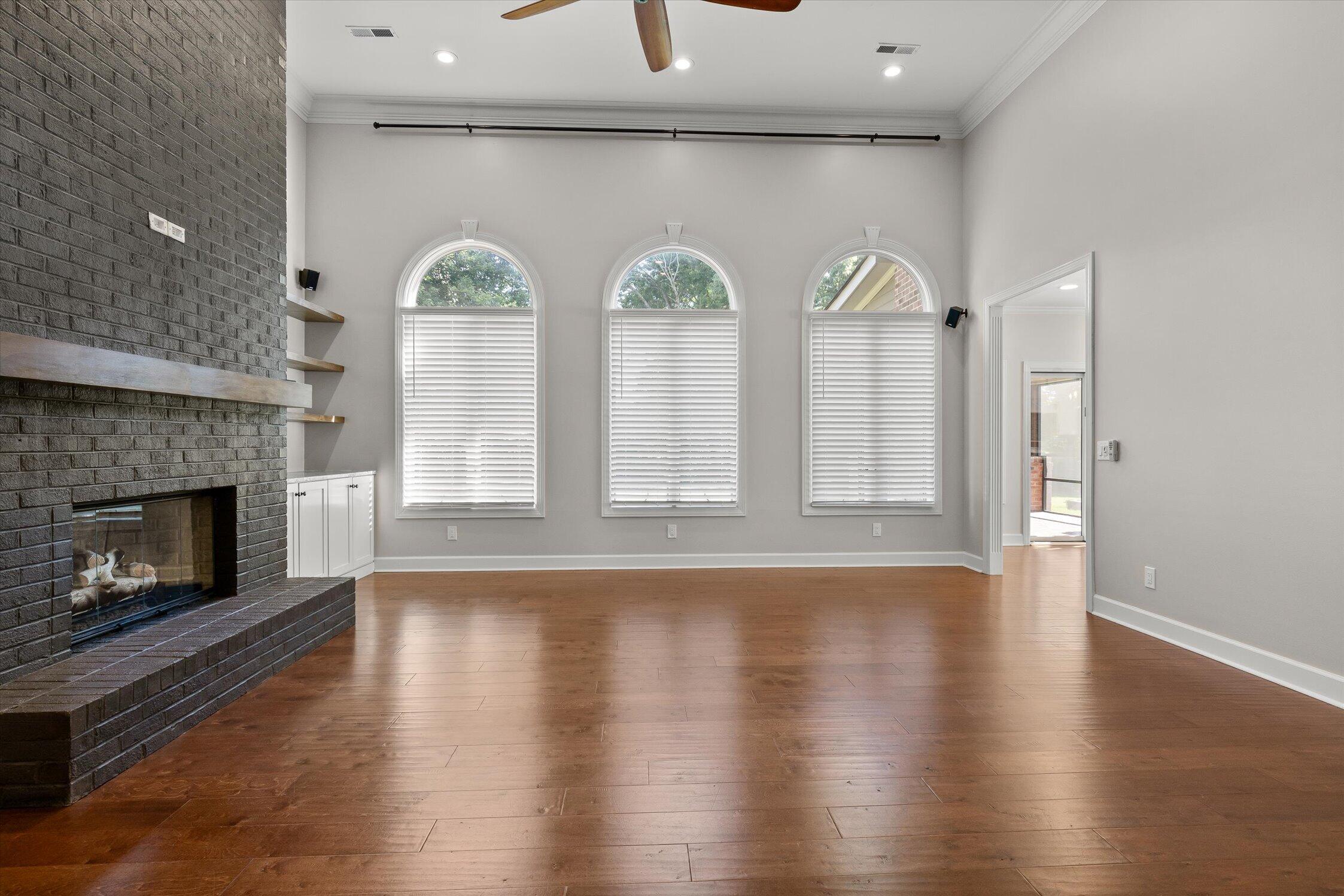 7729 Diamondhead Drive