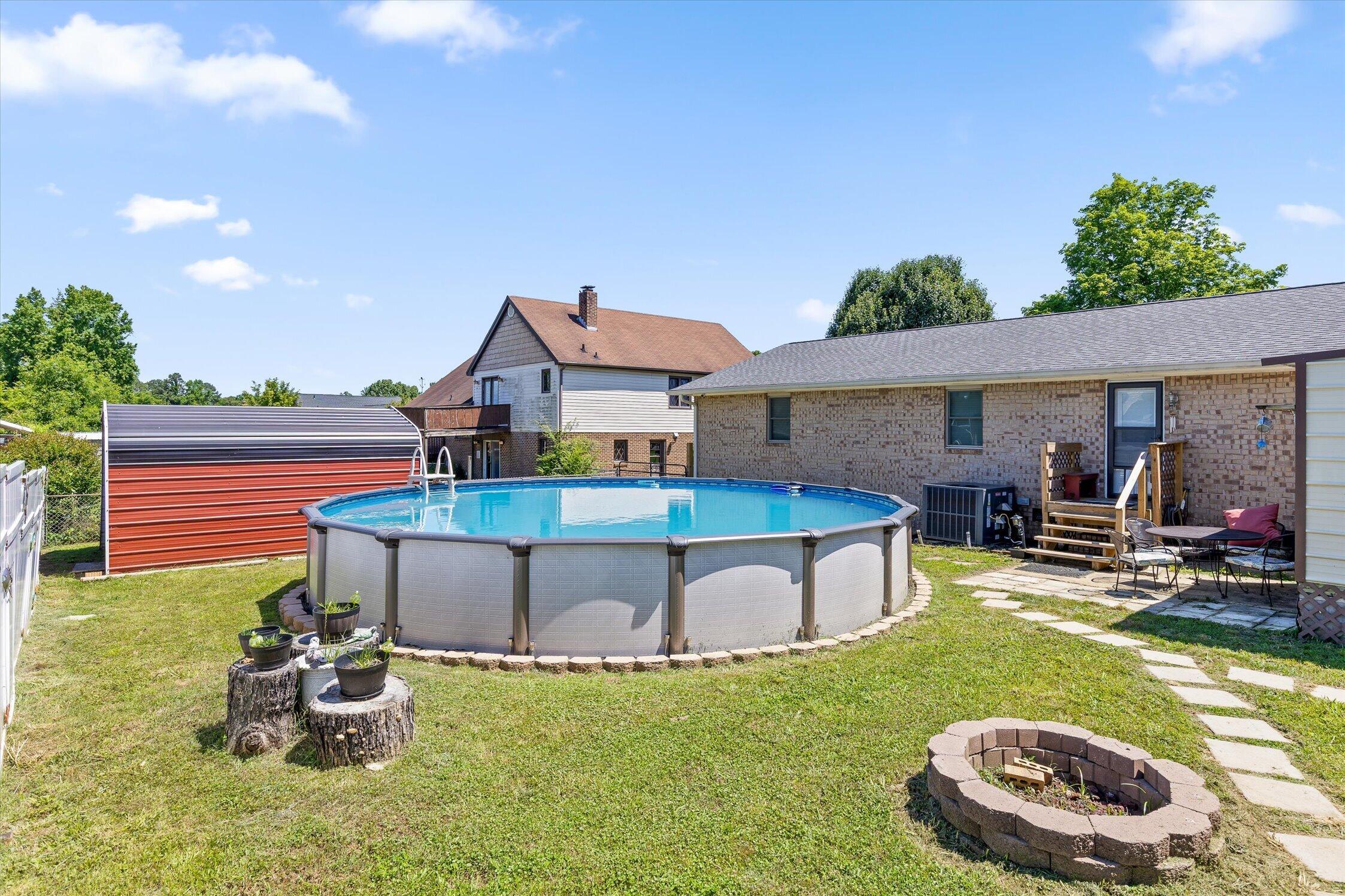 1608 Wildwood Trail