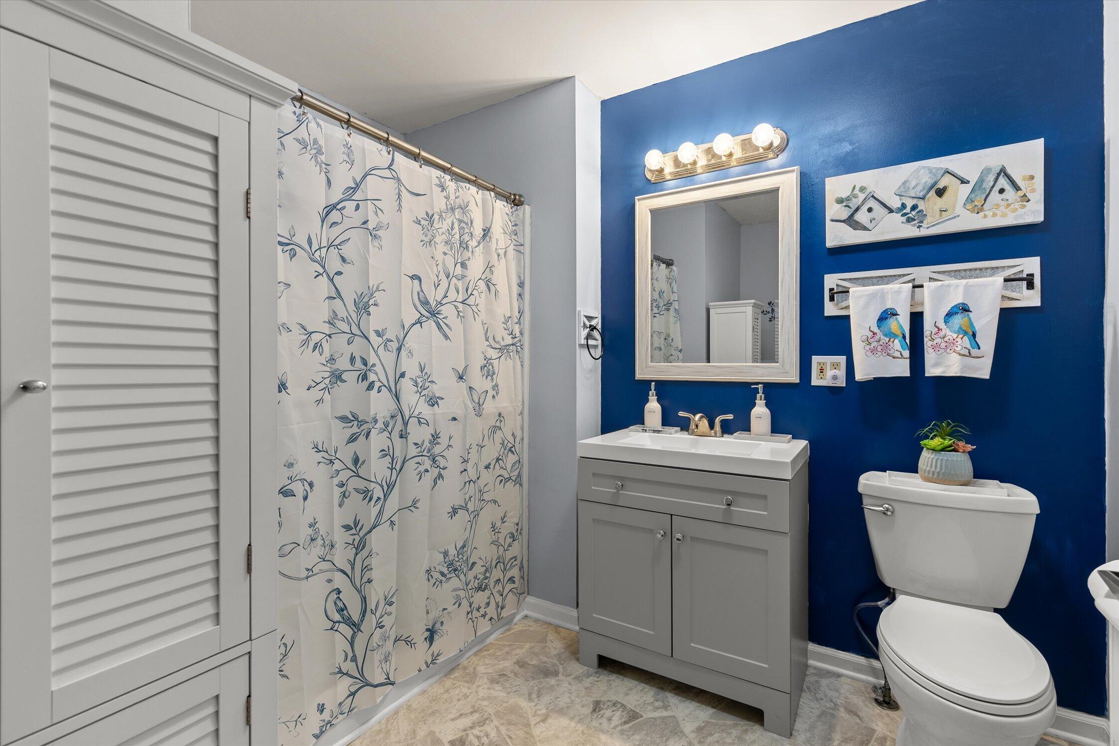 1608 Wildwood Trail