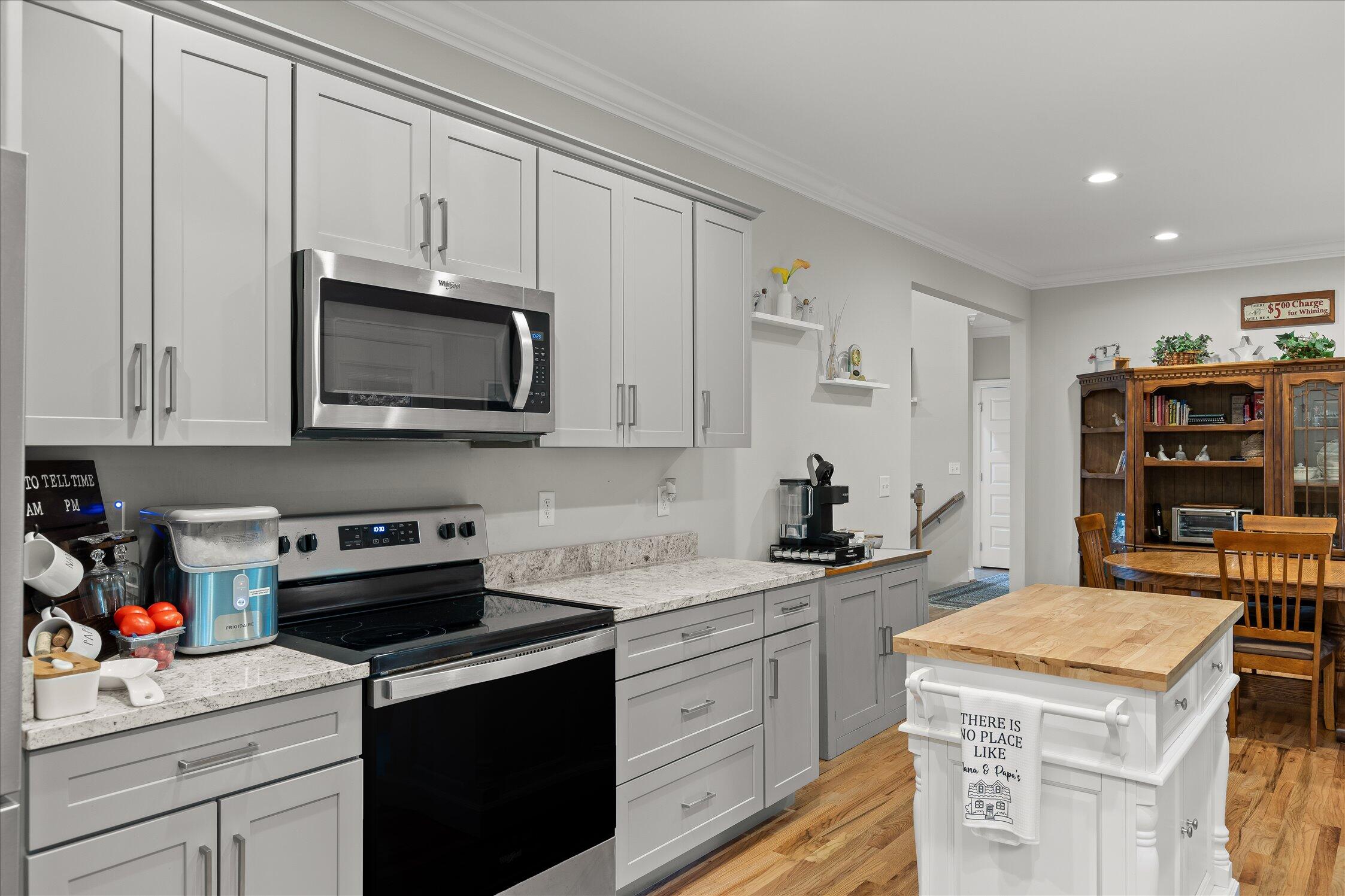 301 Sentry Oaks