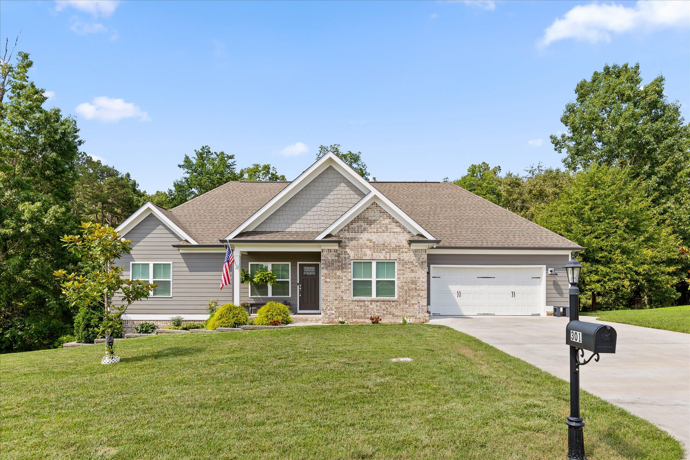 301 Sentry Oaks