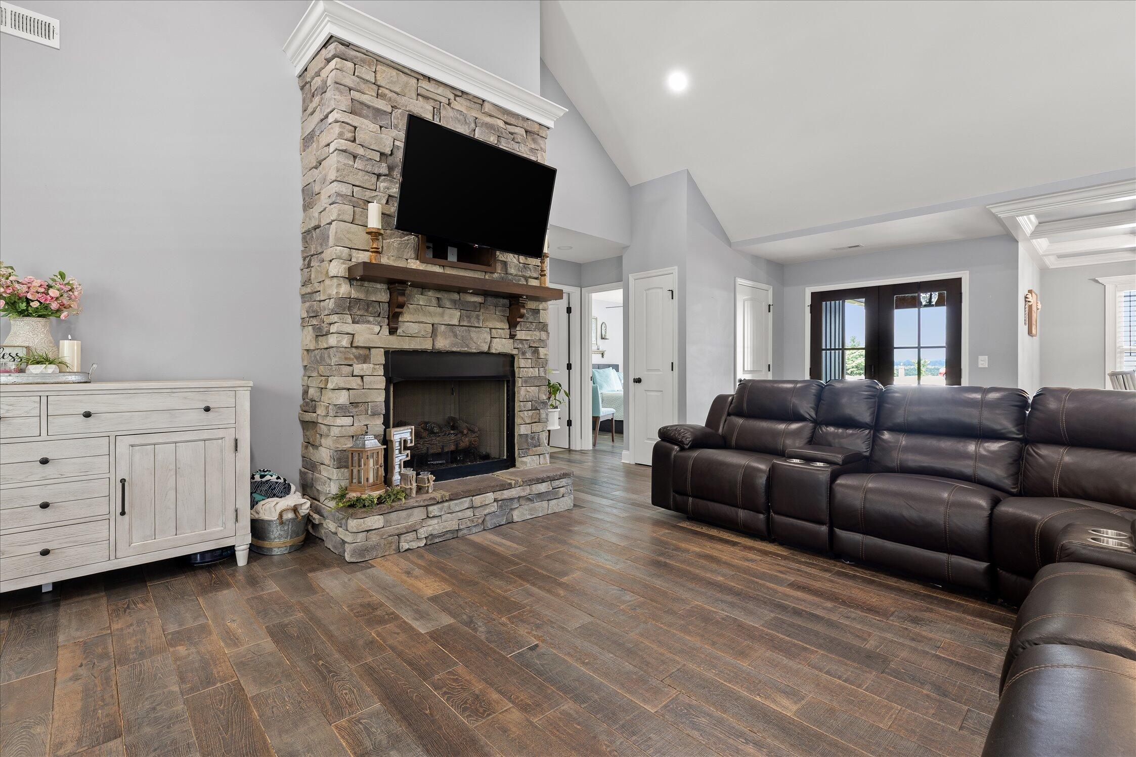 72 Farm View Circle