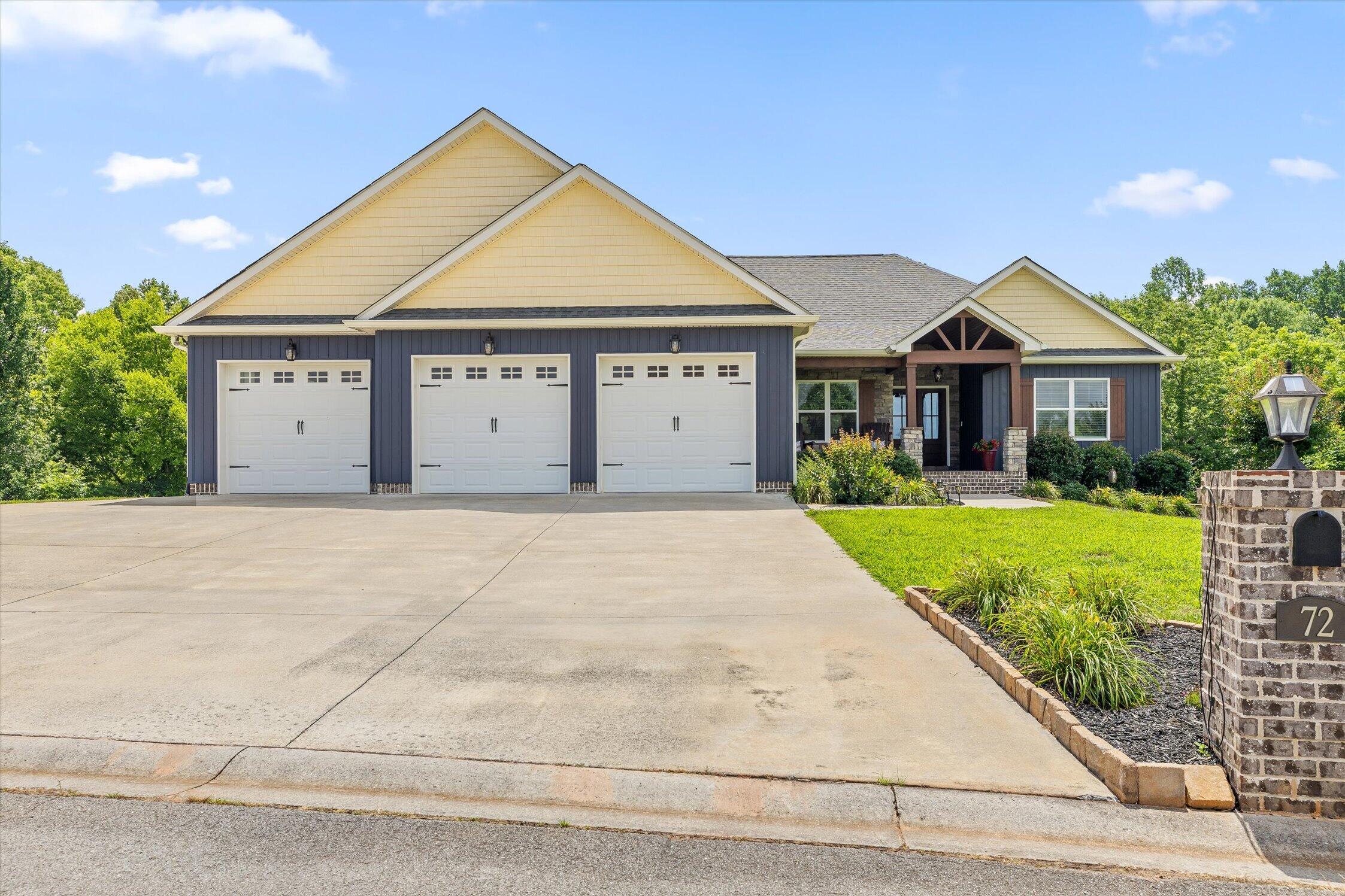 72 Farm View Circle