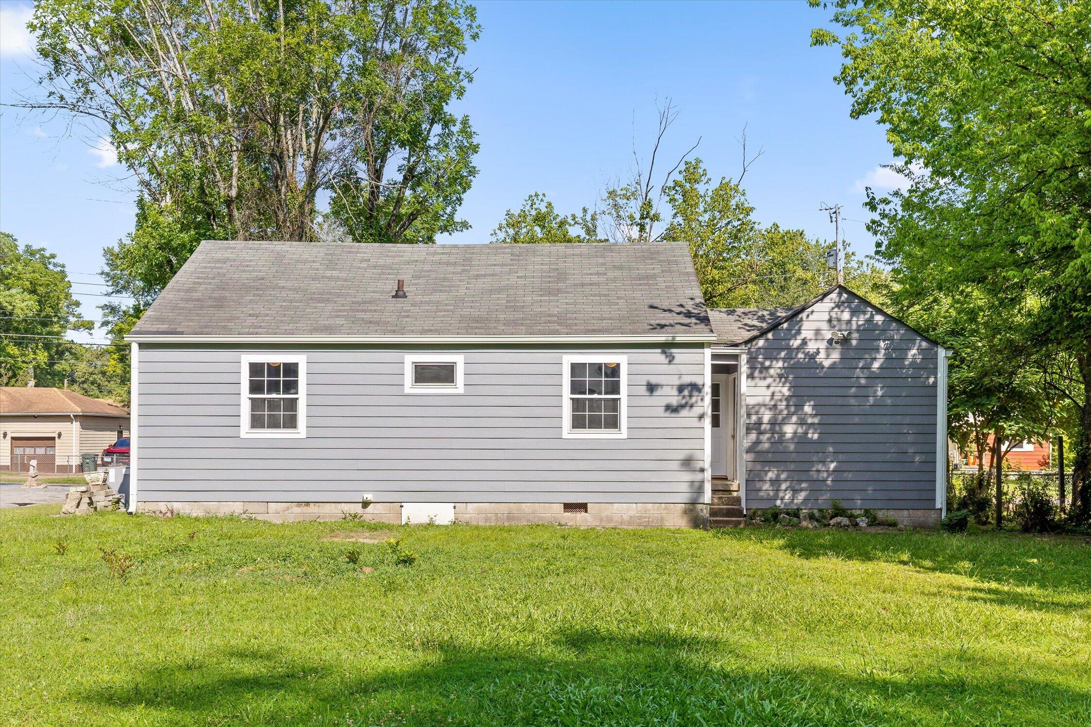 712 Parkview Drive