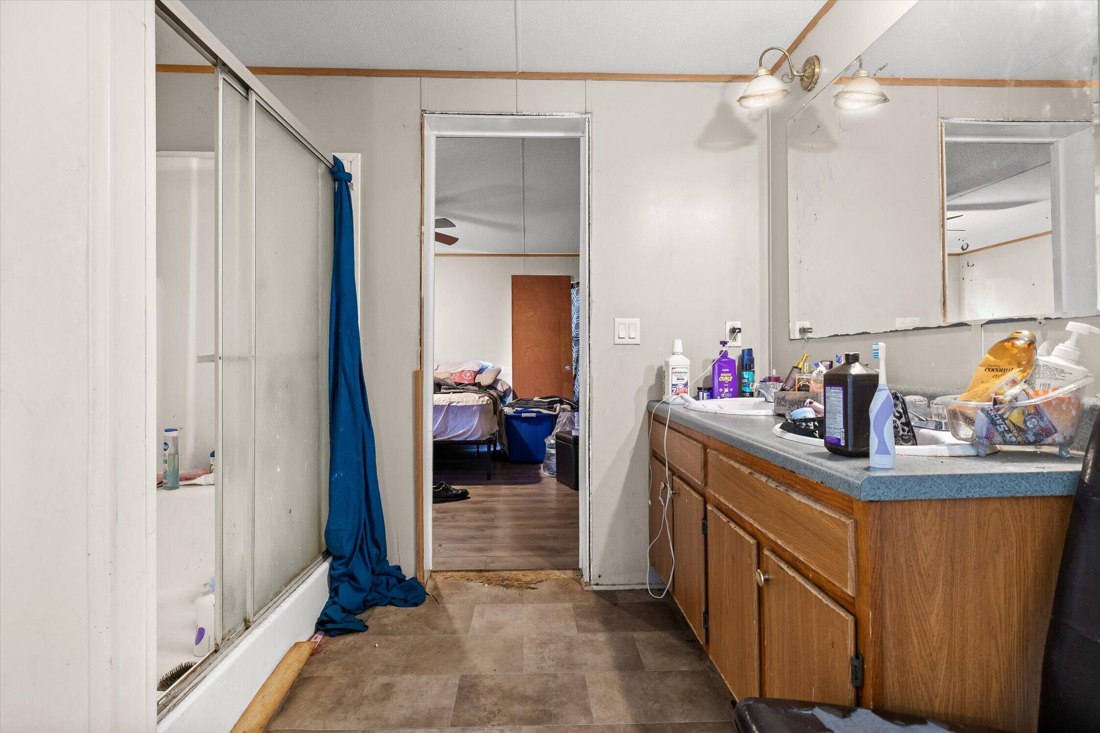 628 Crystal View Court
