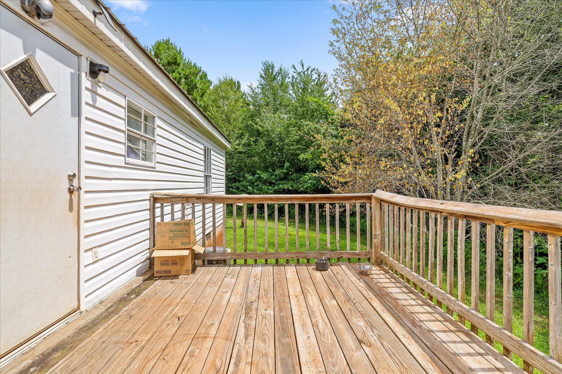 628 Crystal View Court
