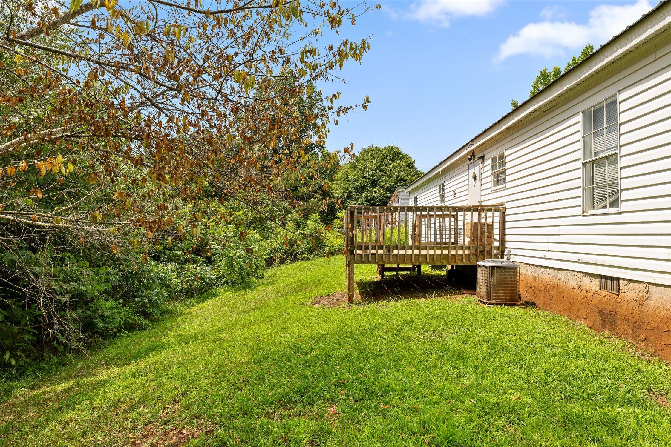 628 Crystal View Court