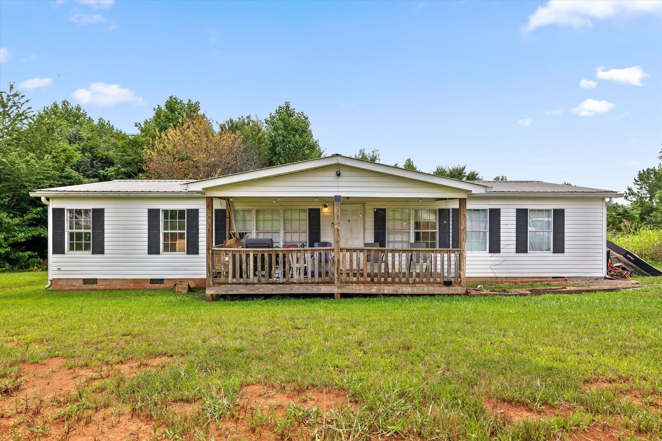 628 Crystal View Court