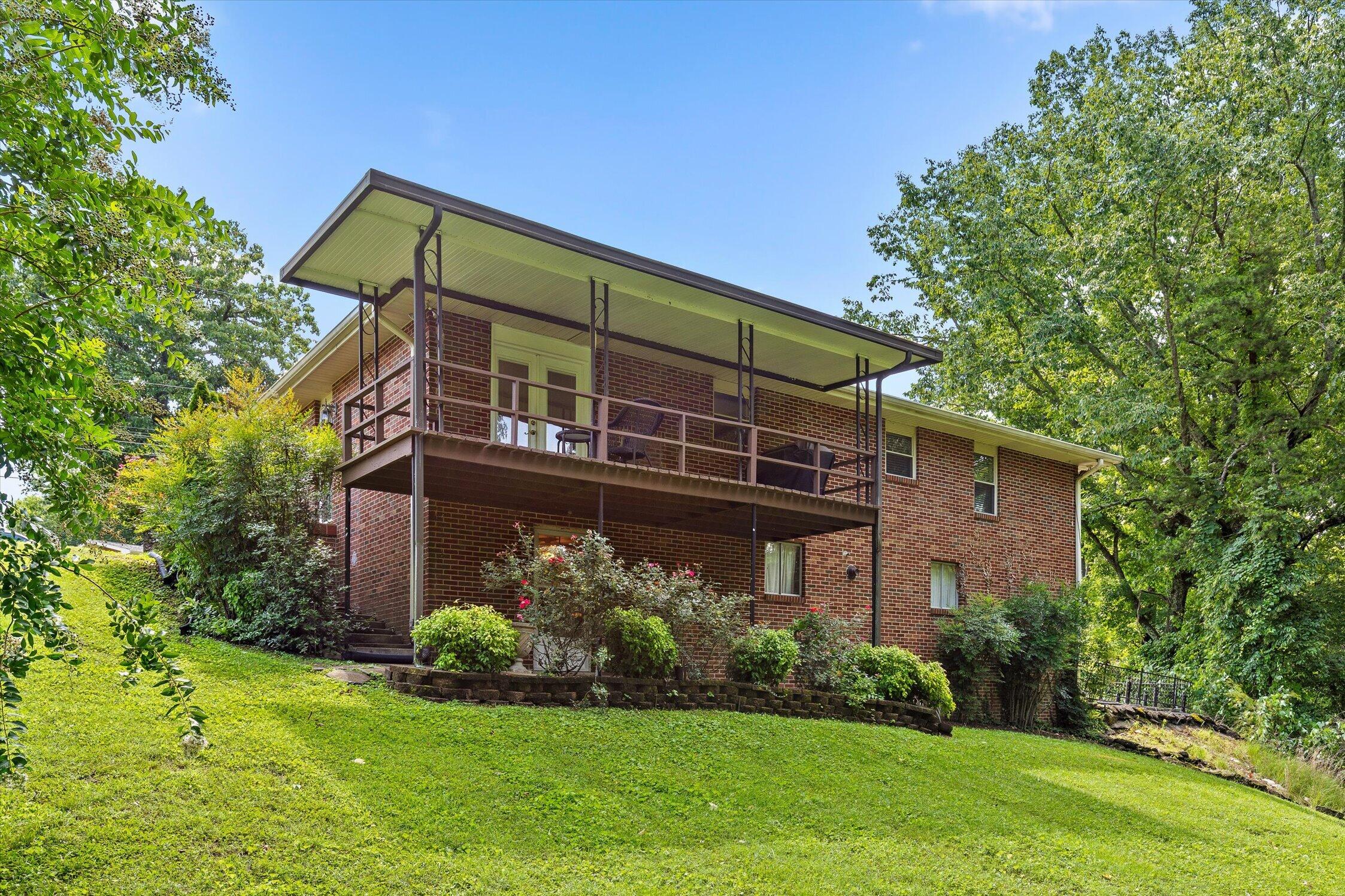 74 Kriswood Drive