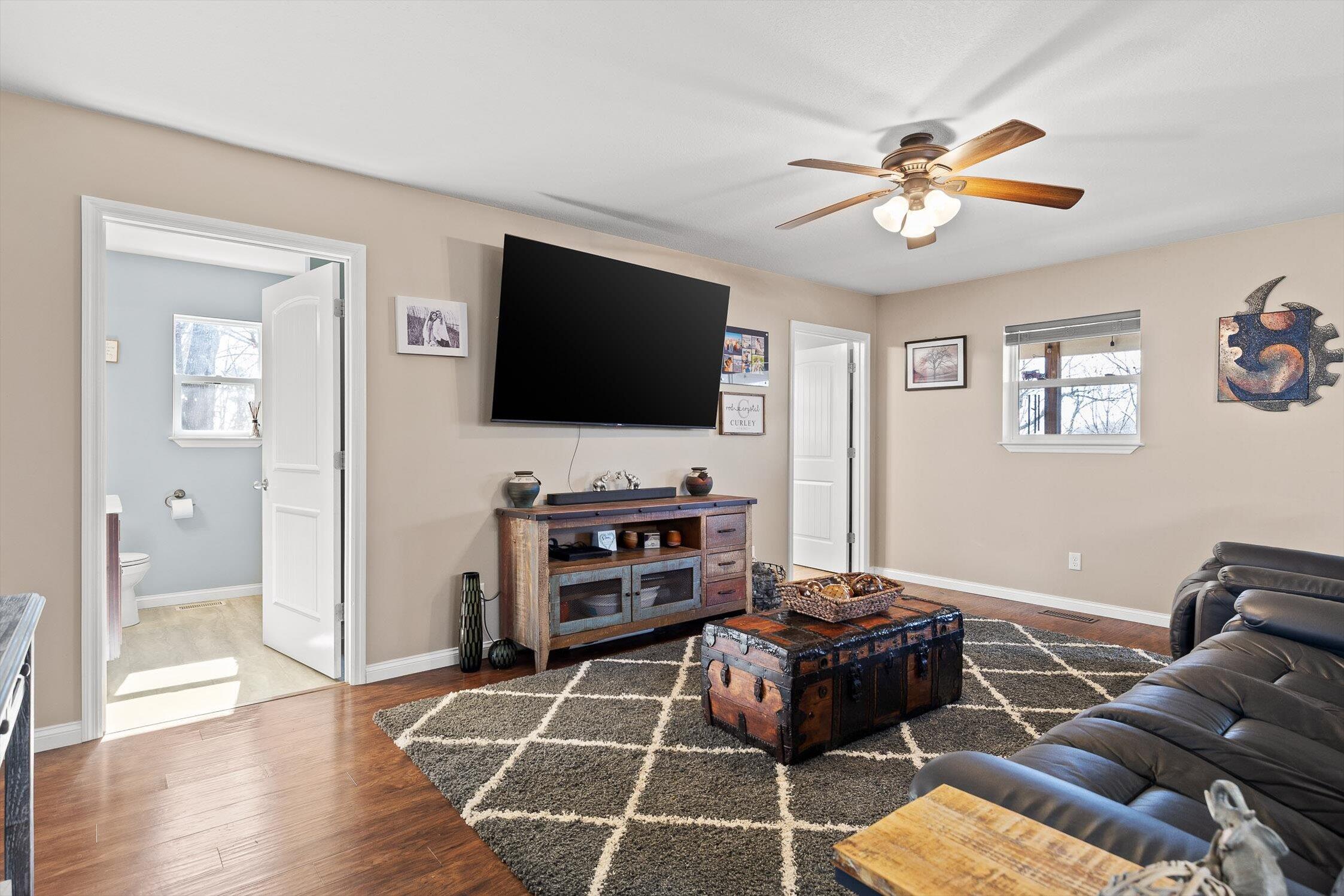 2434 Sugar Creek Road SE