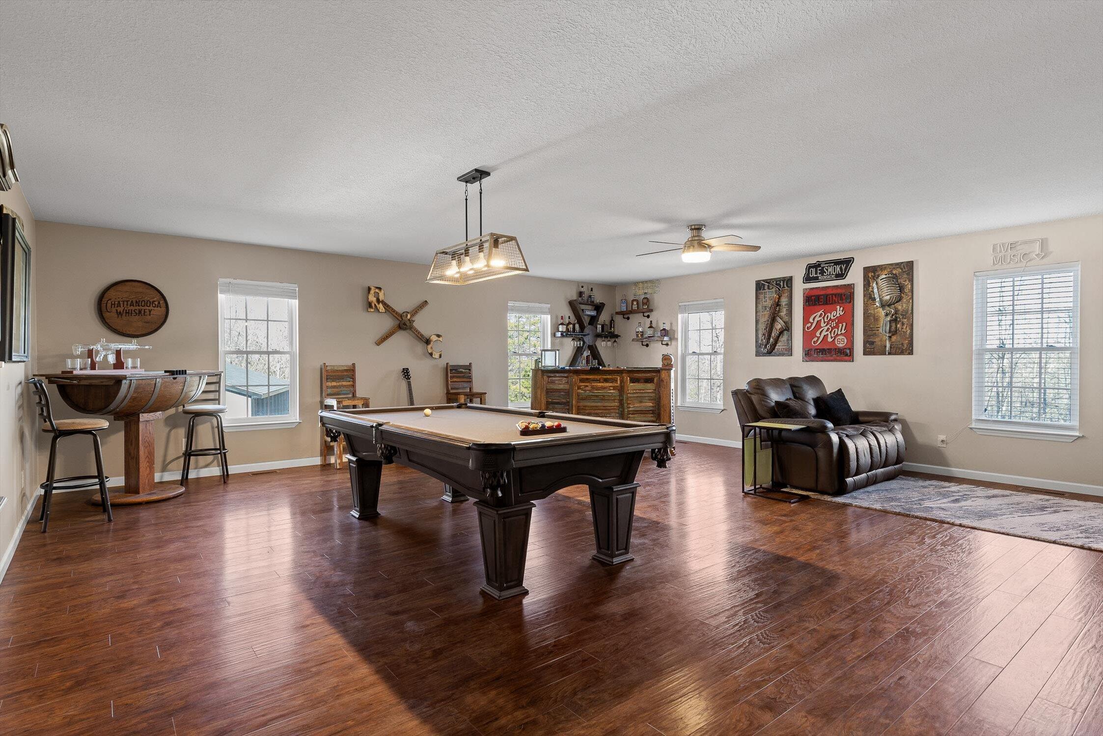 2434 Sugar Creek Road SE
