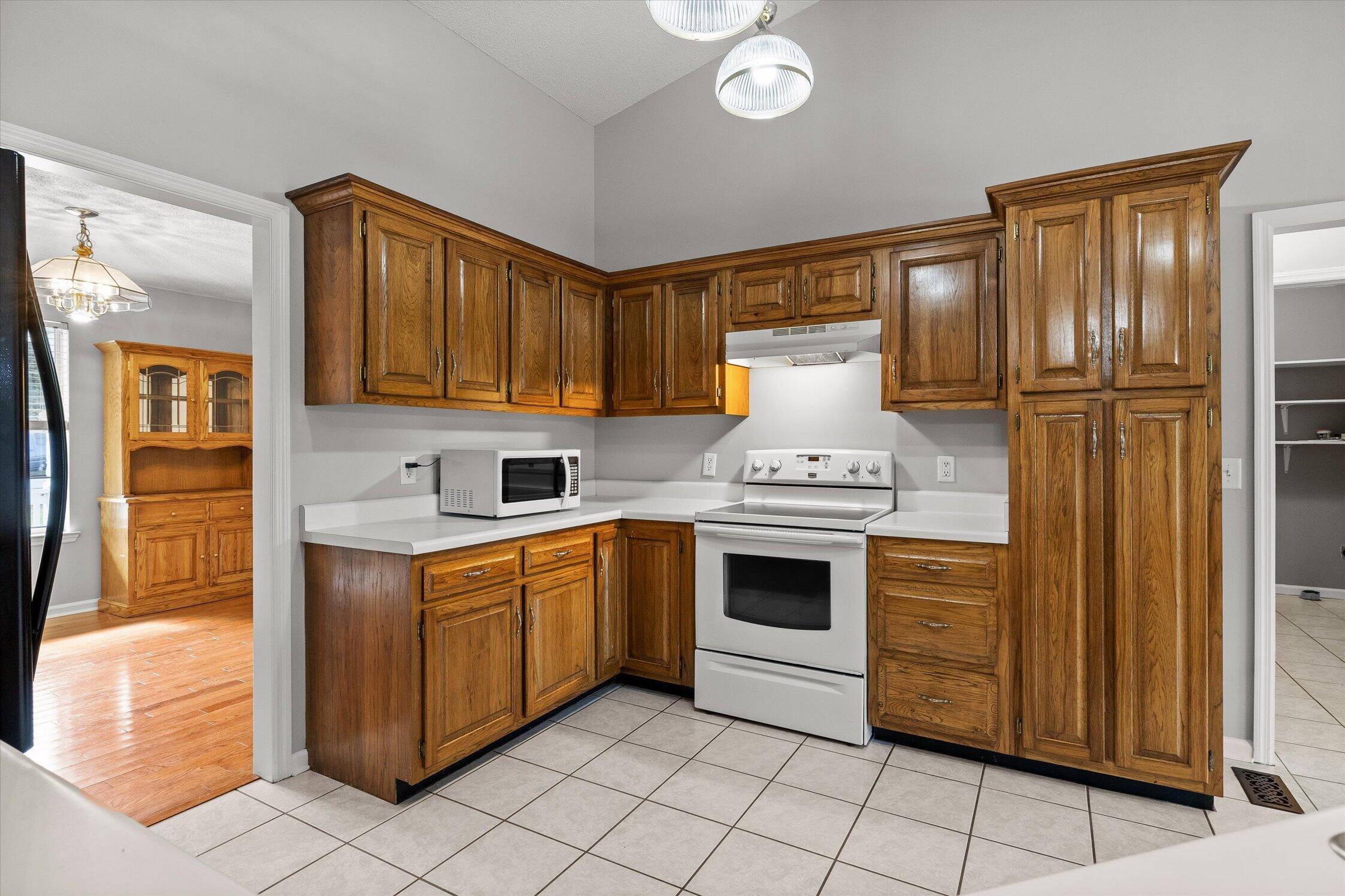 1221 Panorama Drive