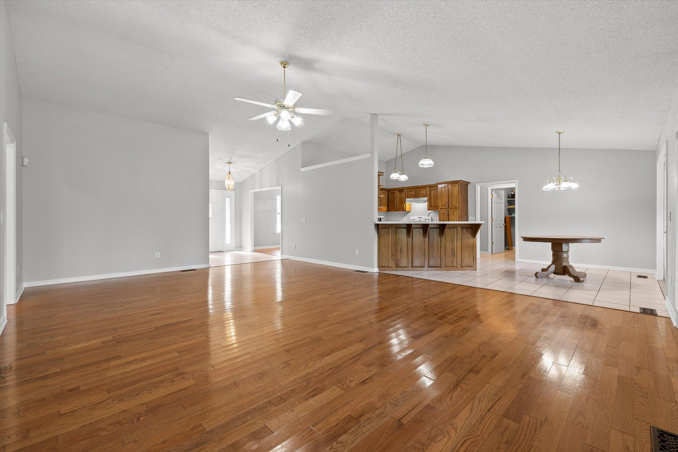 1221 Panorama Drive