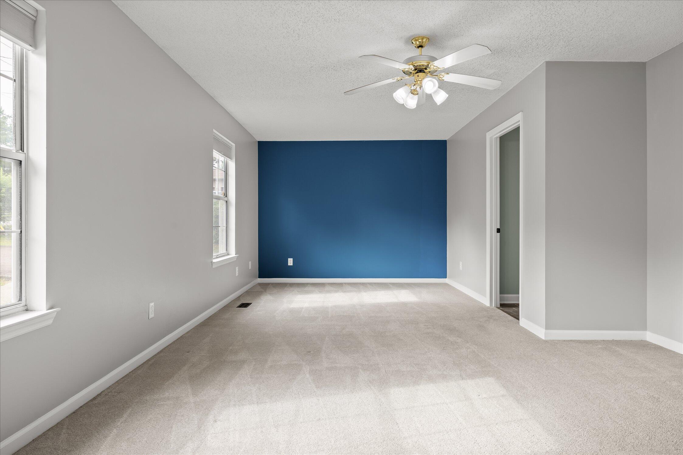 1221 Panorama Drive