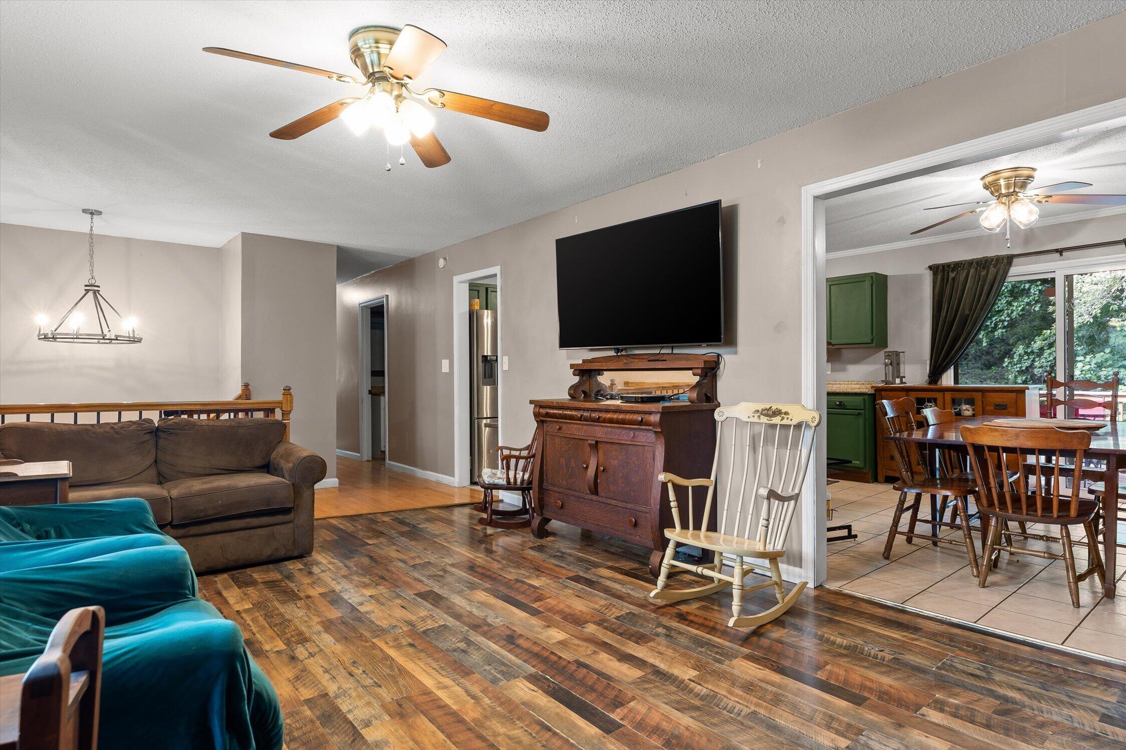 934 Spurling Drive