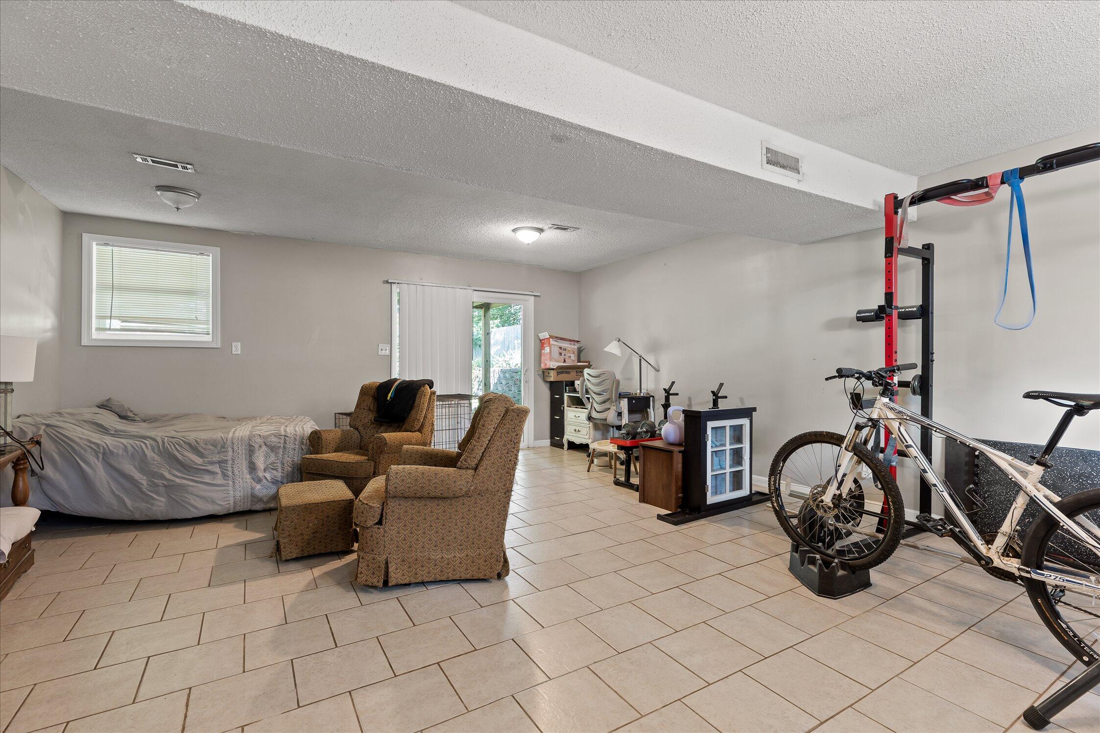 934 Spurling Drive