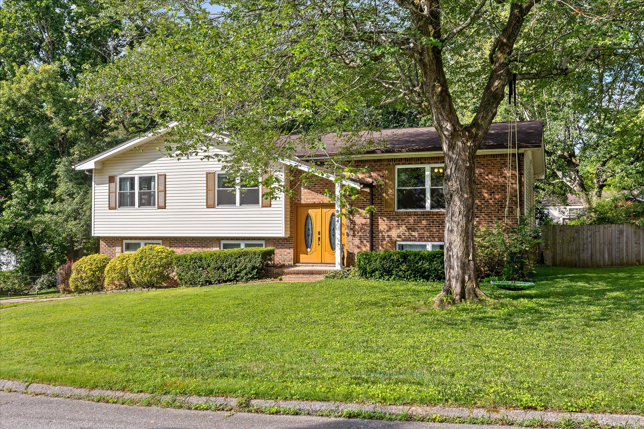 934 Spurling Drive