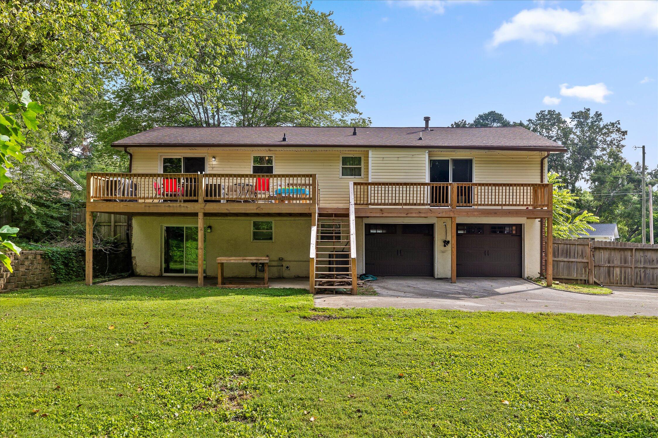 934 Spurling Drive