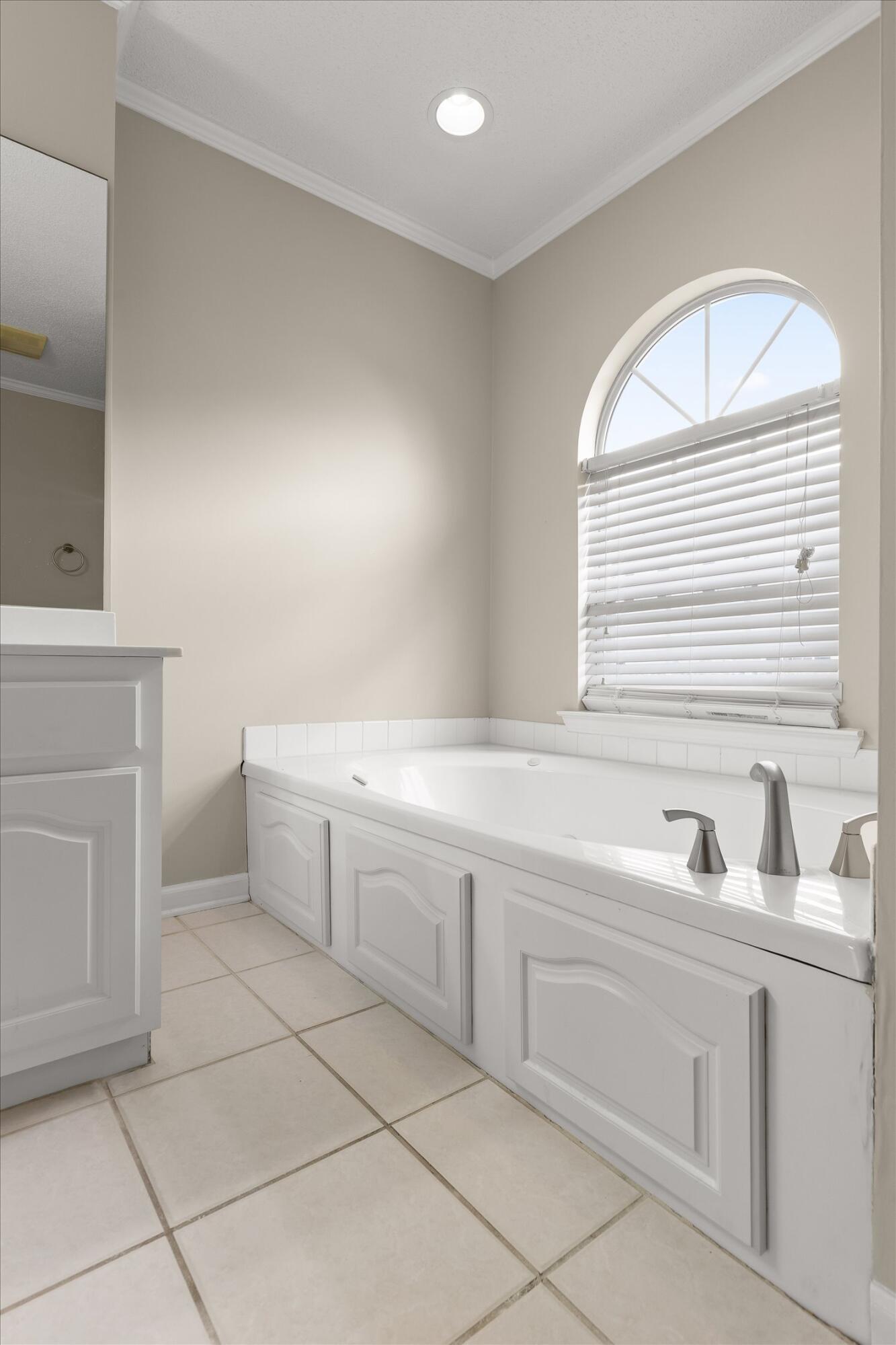 1700 Water Oak Drive, Unit 149