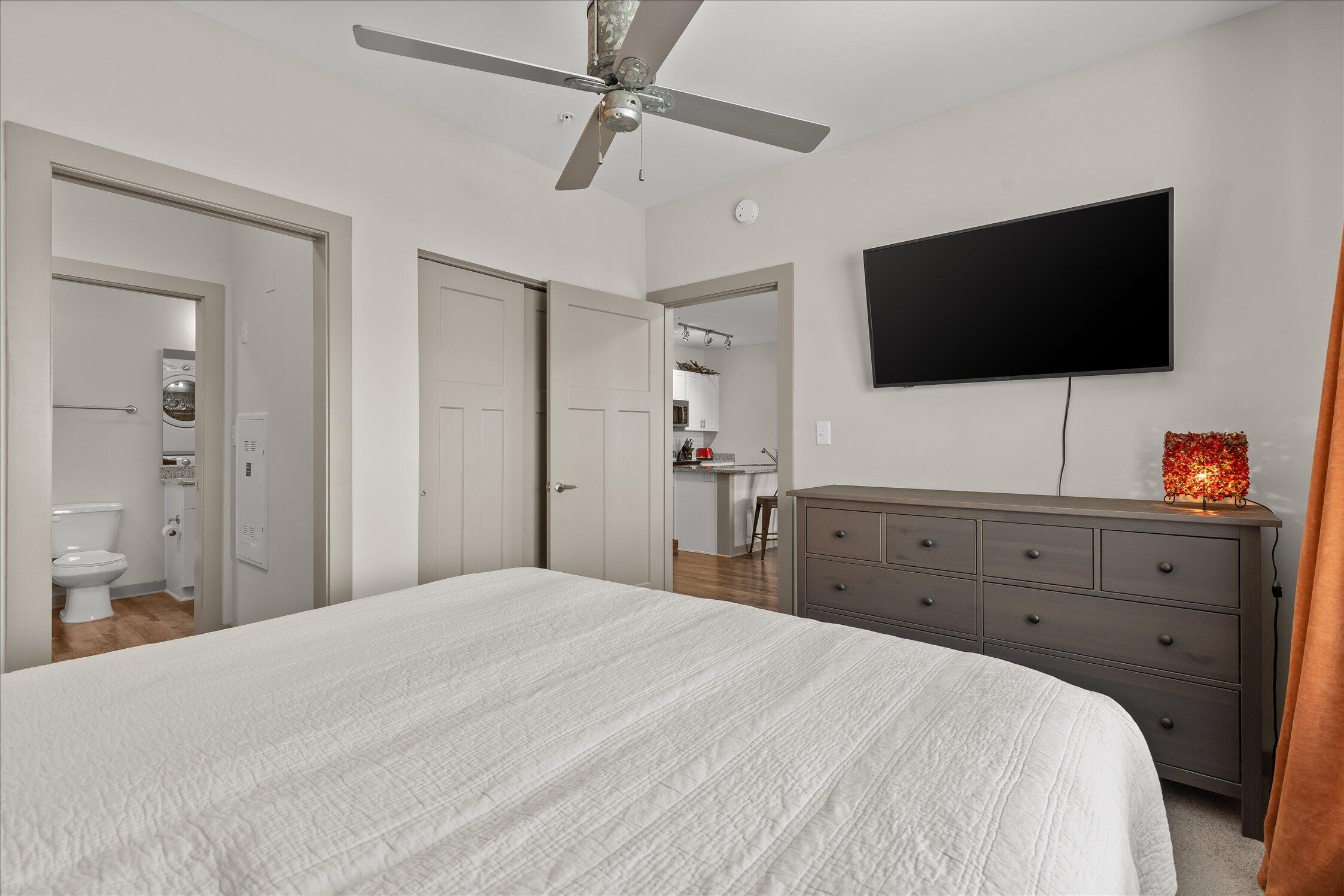 782 Riverfront Parkway, 210