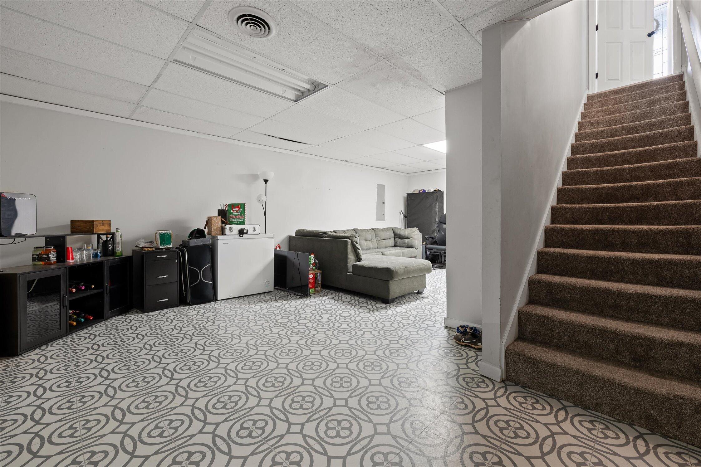 9739 Falcon Crest Drive