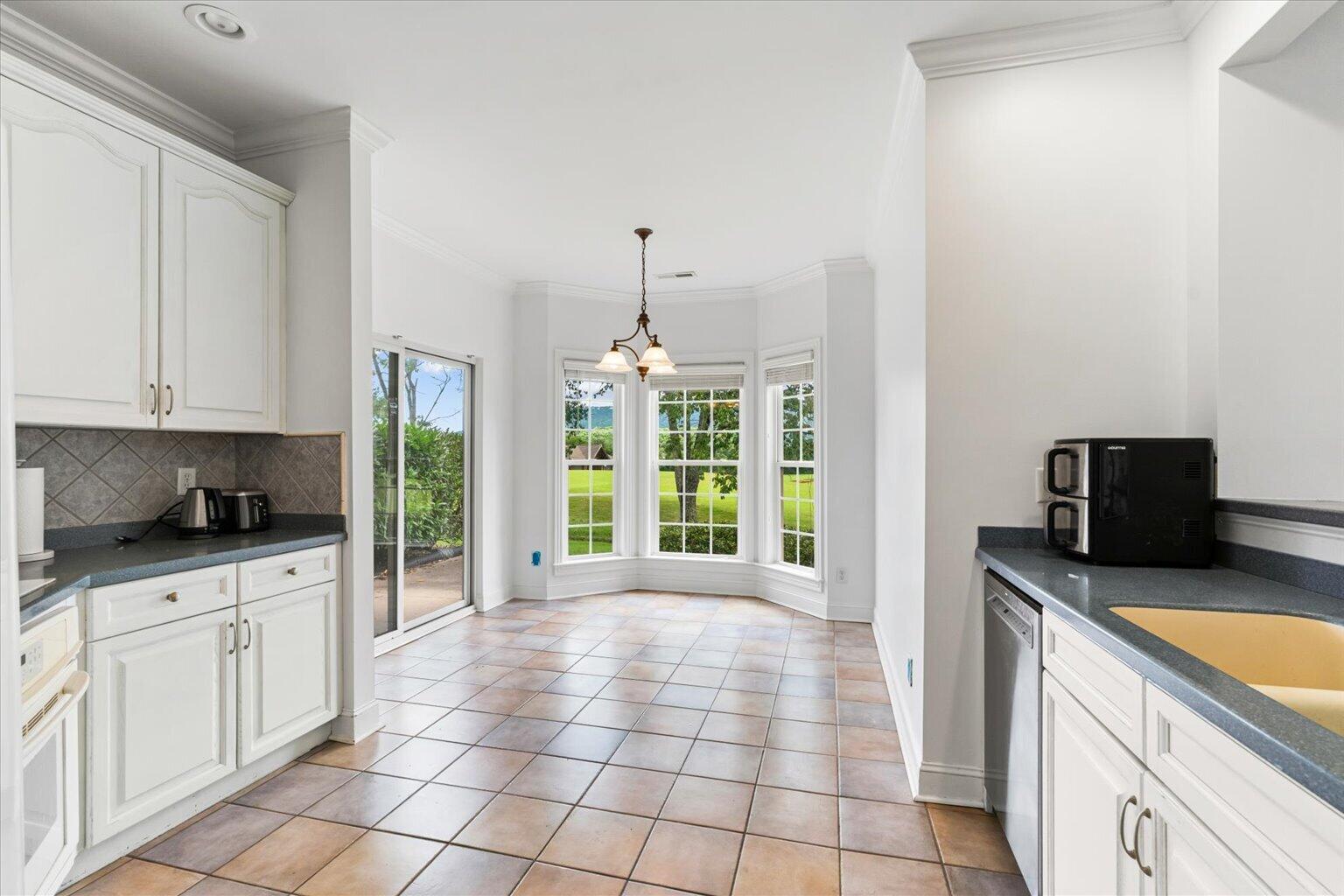 901 Renaissance Court