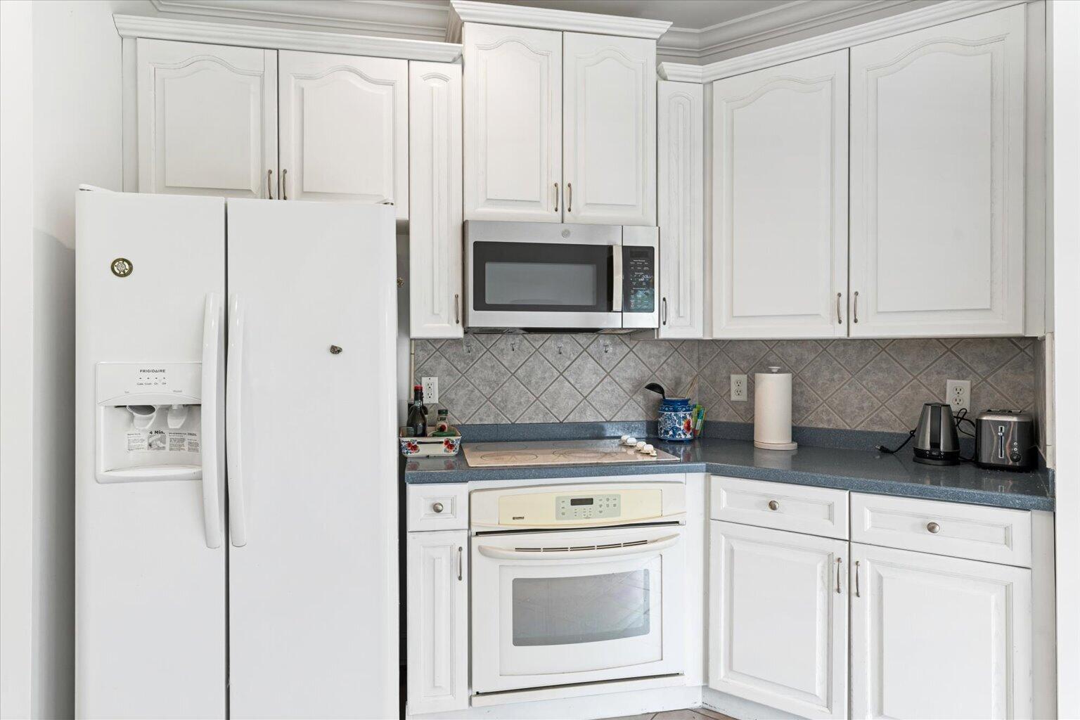 901 Renaissance Court