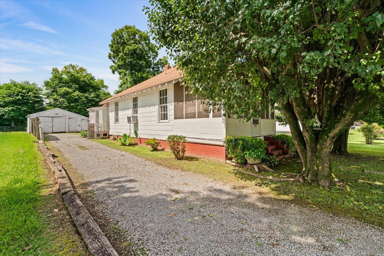 459 Conway Street