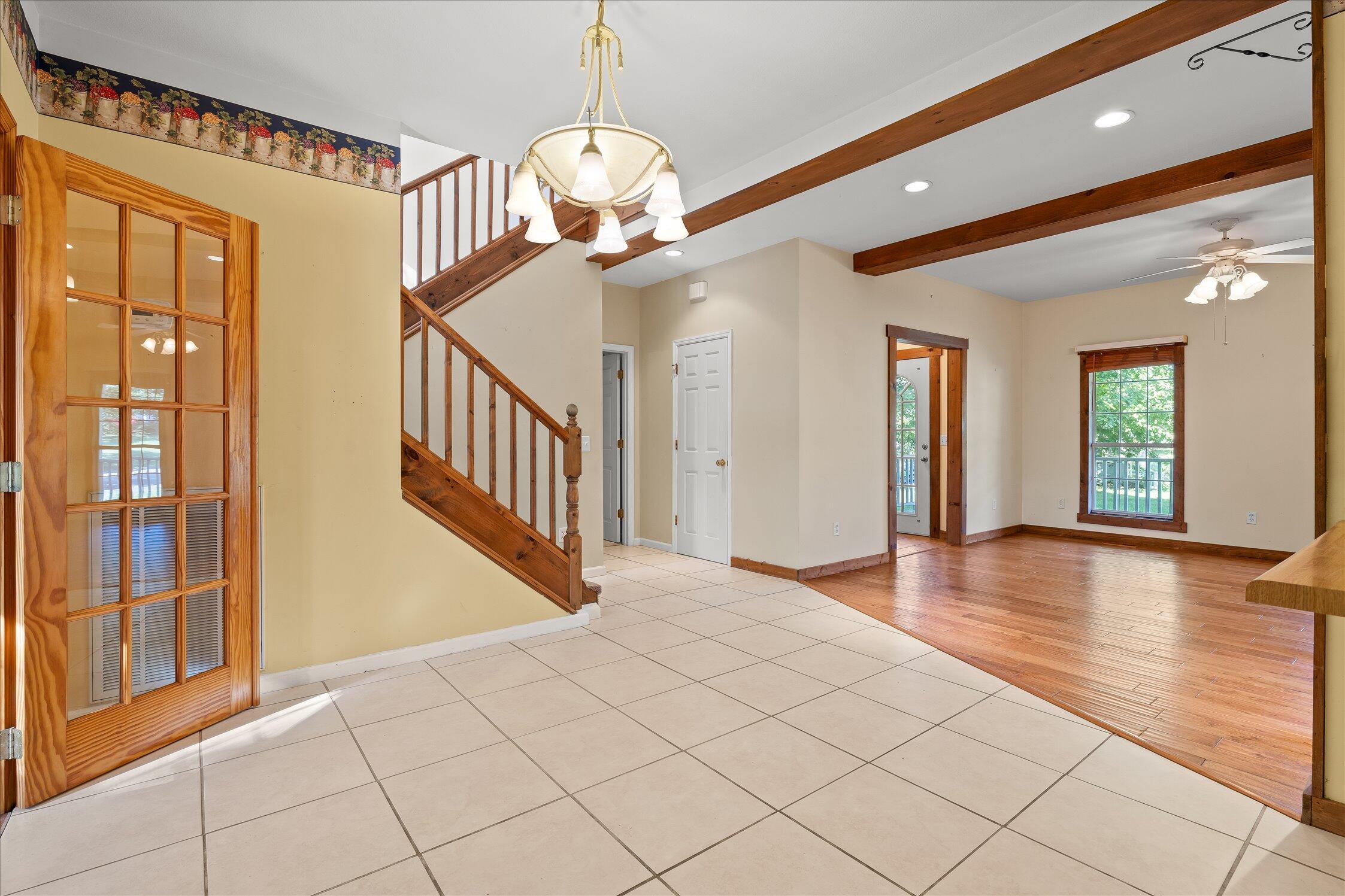 170 Shady Court, LaFayette