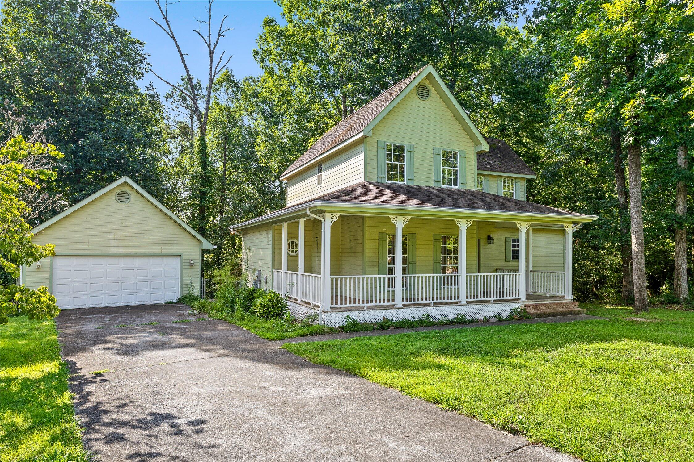 170 Shady Court, LaFayette