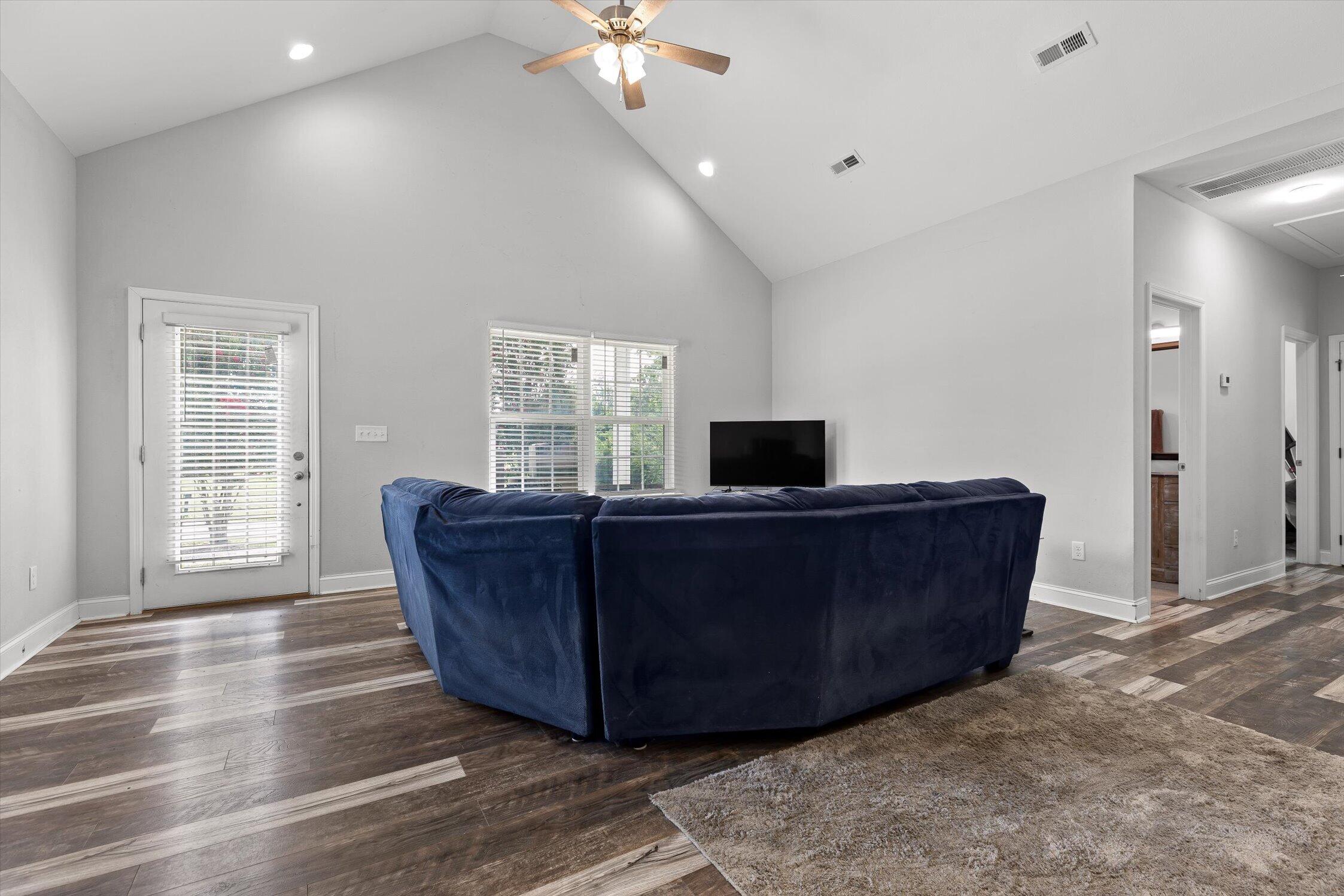 1182 Dedmon Road