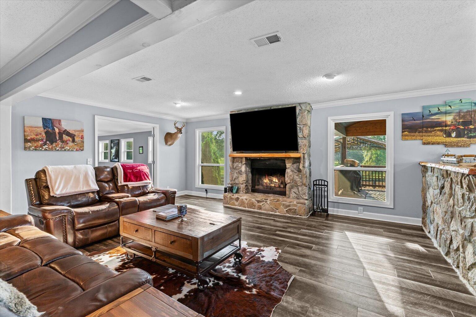 5704 Keith Road