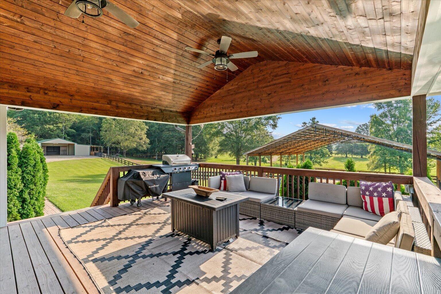 5704 Keith Road