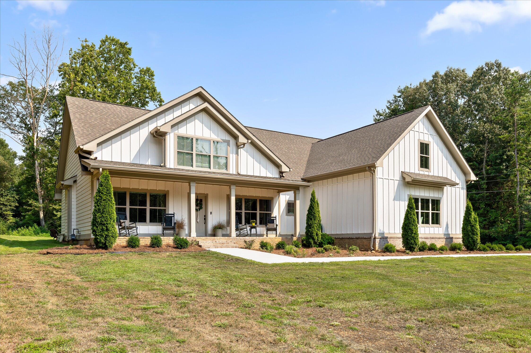 7505 Island Manor Drive